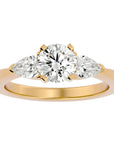 Inel de Logodnă Hélène cu Trei Diamante Naturale de 2.18 ct din 18k Aur Galben - Castelo.ro