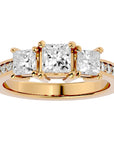 Inel de Logodnă Trei Diamante Naturale Pavè de 2.20 ct din 18k Aur Galben - Castelo.ro