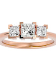 Inel de Logodnă Cu Trei Diamante Create în Laborator Tăietură Prințesă de 1.32 ct din 18k Aur Roz - Castelo.ro