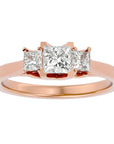 Inel de Logodnă Trei Diamante Naturale Cu Tăietură De Prințesă de 0.96 ct din 18k Aur Roz - Castelo.ro