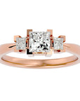Inel de Logodnă Cu Trei Diamante Create în Laborator Tăietură Prințesă de 1.00 ct din 18k Aur Roz - Castelo.ro