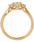 Inel de Logodnă Trei Moissanite Cu Tăietură De Prințesă de 0.96 ct din 18k Aur Galben - Castelo.ro