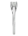 Inel de Logodnă cu Trei Diamante Naturale In Forma De Prințesă de 0.59 ct din Platina - Castelo.ro