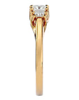 Inel de Logodnă cu Trei Diamante Naturale In Forma De Prințesă de 0.59 ct din 18k Aur Galben - Castelo.ro