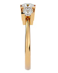 Inel de Logodnă Cu Trei Moissanite Tăietură Prințesă de 1.32 ct din 18k Aur Galben - Castelo.ro