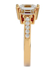 Inel de Logodnă Trei Moissanite de 2.46 ct din 18k Aur Galben - Castelo.ro