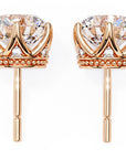 Cercei Stud Royal Cu Moissanite Tăietură Briliant de 2.6 ct din 18K Aur Roz - Castelo.ro
