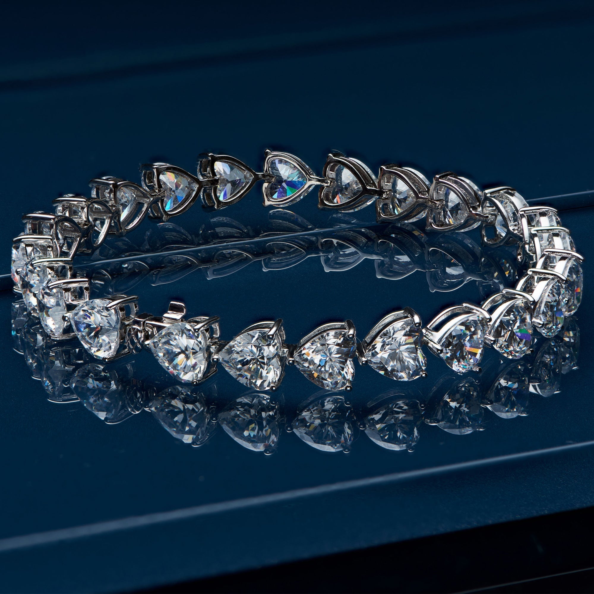 Brățară Rafinată din Argint 925 cu Cristale Zircon 5A Tăietură Inimă Clasică din - Castelo.ro