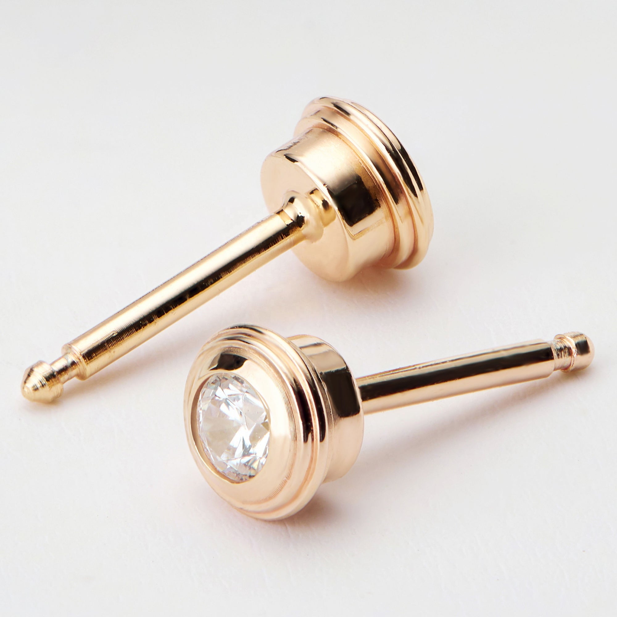 Cercei Stud Mini din Argint 925 Placat cu Aur Roz și Zirconiu 5A din - Castelo.ro