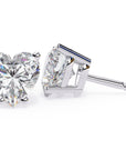 Cercei Stud Inima din Aur 14k cu Moissanite Tăietură Heart de 2.4 ct din 14K Aur Alb - Castelo.ro
