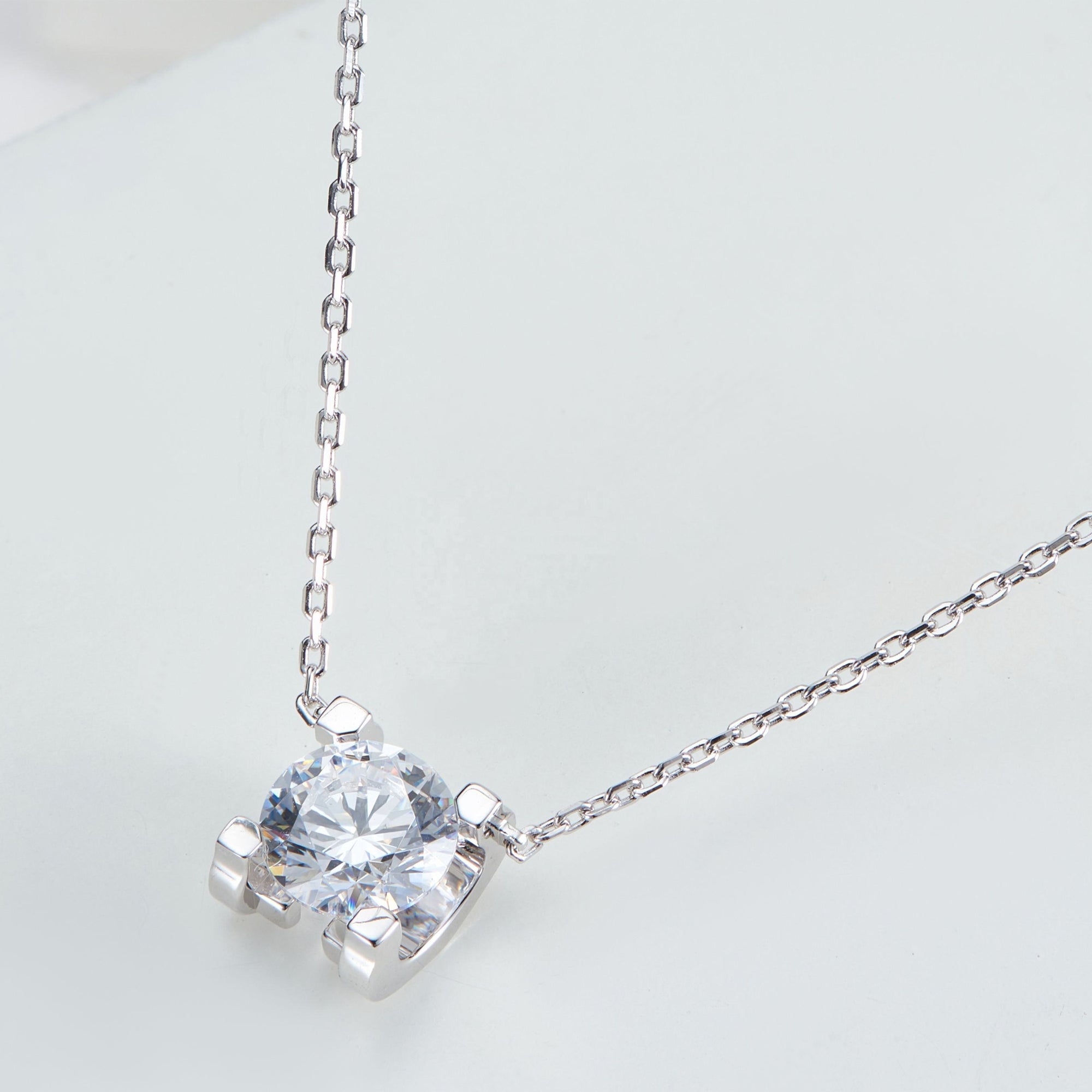 Lănțișor Piatra Cubica Solitaire din Argint 925, Cu Zircon 5A din - Castelo.ro