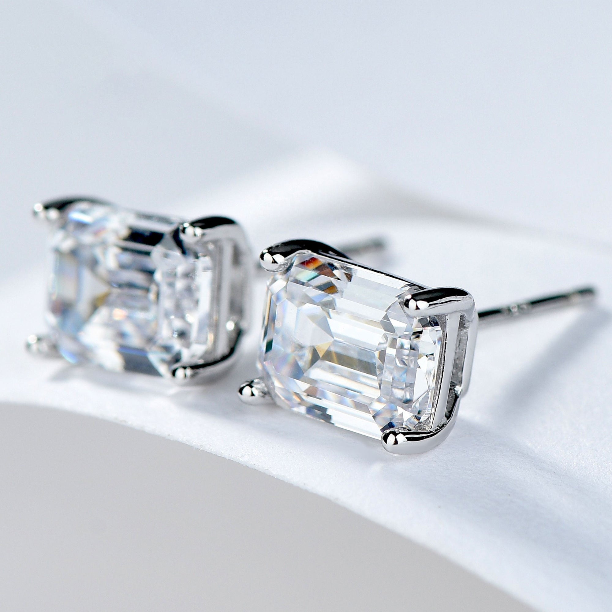 Cercei Stud Clasici cu Zircon Tăietură Asscher din Argint 925 din - Castelo.ro