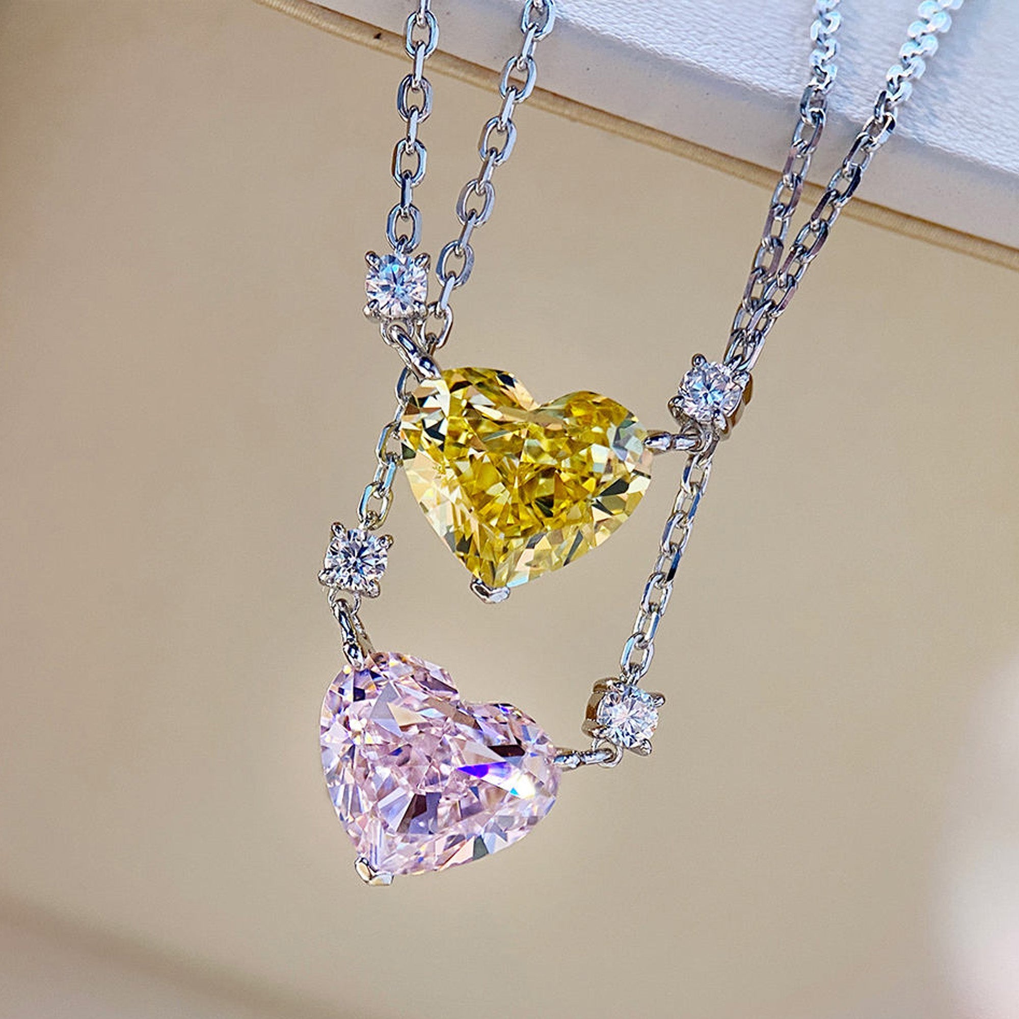 Colier Pendant Inimă Roz din Argint 925 cu Zircon din - Castelo.ro