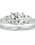 Inel de Logodnă cu Trei Diamante Naturale de 1.89 ct din Platina - Castelo.ro