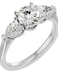 Inel de Logodnă cu Trei Moissanite de 1.89 ct din Platina - Castelo.ro
