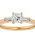 Inel de Logodnă Béatrice cu Trei Moissanite de 0.95 ct din 18k Aur Galben - Castelo.ro