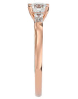 Inel de Logodnă Béatrice cu Trei Moissanite de 0.95 ct din 18k Aur Roz - Castelo.ro