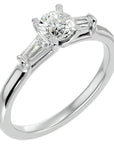 Inel de Logodnă Béatrice cu Trei Moissanite de 0.95 ct din Platina - Castelo.ro