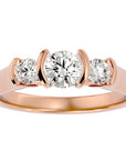 Inel Rosette din Aur 14k cu Trei Diamante Create în Laborator de 0.88 ct din 14k Aur Roz - Castelo.ro