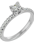 Inel de Logodnă Pavé cu Moissanite Tăietură Princess de 1.07 ct din Platina - Castelo.ro