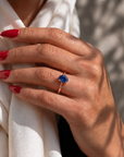 Inel de Logodnă Kensington din Aur 14k cu Safir Creat în Laborator Oval 8x6 mm și Diamante Create în Laborator din 14k Aur Roz - Castelo.ro