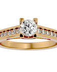 Inel De Logodnă Majesté Solitaire cu Moissanite de 0.92 ct din 18k Aur Galben - Castelo.ro