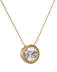 Lanț cu Pandantiv Solitaire Rotund Bezel din Moissanite de 1.08 ct din 18K Aur Galben - Castelo.ro