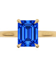 Inel de Logodnă Raphael din Aur 14k cu Safir Creat în Laborator Emerald Cut 6x8 mm din 14k Aur Galben - Castelo.ro