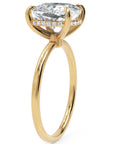 Inel de Logodnă Solitaire cu Halo Ascuns din Aur 18k cu Moissanite Cushion de 2.8 ct din 18k Aur Galben - Castelo.ro