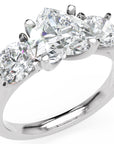 Inel de Logodnă Forever Heart din Aur 14k cu Trei Moissanite de 2.4 ct din 14k Aur Alb - Castelo.ro