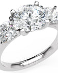 Inel de Logodnă Vicomtesse Élise cu Trei Diamante Naturale Rotunde de 2.41 ct