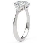 Inel de Logodnă Richmond din Aur 14k cu Moissanite Oval de 1.5 ct din 14k Aur Alb - Castelo.ro