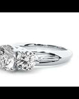 Inel de Logodnă din Aur 14k cu Trei Moissanite de 2.22 ct
