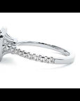Inel Tăietură Smarald si Cadru Halo cu Moissanite de 1.48 ct