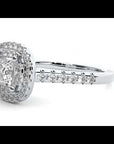 Inel Tăietură Princess Si Cadru Halo cu Moissanite de 0.83 ct