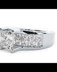 Inel Roqueford cu Moissanite Tăietură Princess de 2.21 ct