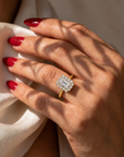 Inel de Logodnă Vanderbilt din Aur 14k cu Diamant Natural Emerald de 2 ct din 14k Aur Galben - Castelo.ro