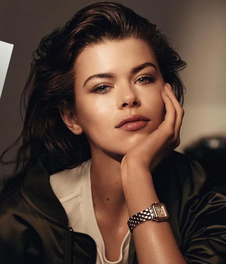Graff vs. Cartier: Eleganță Clasică sau Extravagantă?