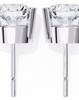 Cercei Stud Bezel Rio din Aur 14k cu Moissanite Tăietură Briliant de 2.5 ct din 14K Aur Alb - Castelo.ro