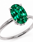 Inel de Logodnă Kensington din Aur 14k cu Smarald Creat în Laborator Oval 12x8 mm și Diamante Create în Laborator din 14k Aur Alb - Castelo.ro