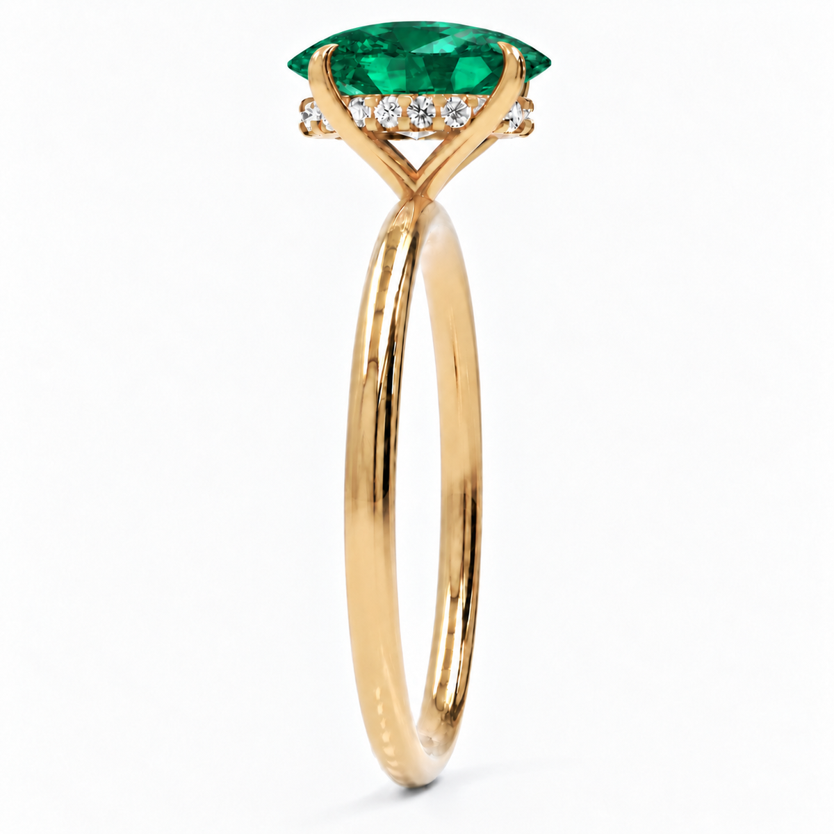 Inel de Logodnă Kensington din Aur 14k cu Smarald Creat în Laborator Oval 10x7 mm și Diamante Create în Laborator din 14k Aur Galben - Castelo.ro
