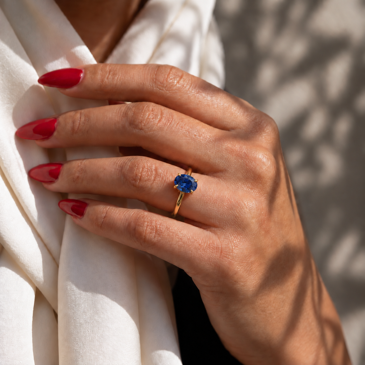Inel de Logodnă Kensington din Aur 14k cu Safir Creat în Laborator Oval 8x6 mm și Diamante Create în Laborator din 14k Aur Galben - Castelo.ro