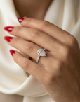 Inel de Logodnă Pavé din Aur 14k cu Diamante Naturale Pară Fațetată de 1.09 ct din 14k Aur Alb - Castelo.ro