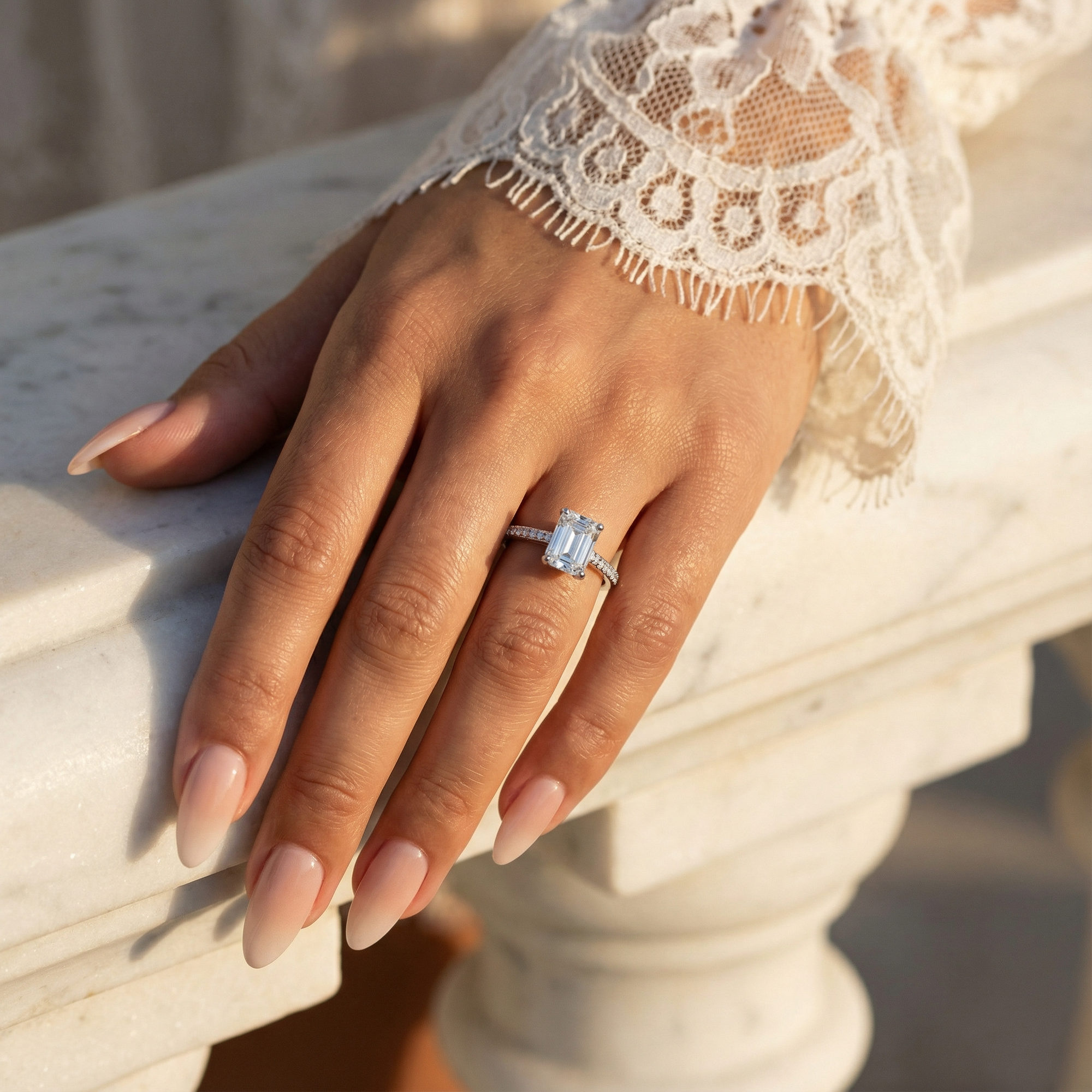 Inel de Logodnă Pavé din Aur 14k cu Diamant Creat în Laborator Tăietură Emerald de 1.45 ct din 14k Aur Alb - Castelo.ro