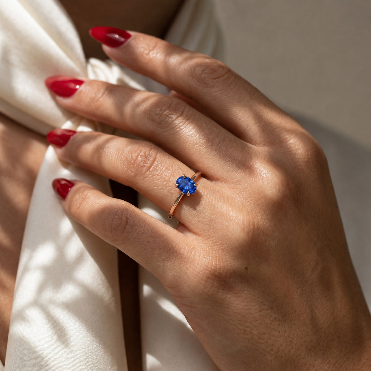 Inel de Logodnă Enigma din Aur 18k cu Safir Creat în Laborator Oval 6x8 mm din 18k Aur Roz - Castelo.ro