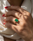 Inel de Logodnă Raphael din Aur 18k cu Smarald Creat în Laborator Emerald Cut 7x9 mm din 18k Aur Roz - Castelo.ro