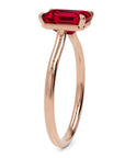 Inel de Logodnă Raphael din Aur 14k cu Rubin Creat în Laborator Emerald Cut 7x9 mm din 14k Aur Roz - Castelo.ro