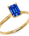 Inel de Logodnă Raphael din Aur 14k cu Safir Creat în Laborator Emerald Cut 6x8 mm din 14k Aur Galben - Castelo.ro