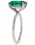 Inel de Logodnă Windsor din Aur 14k cu Smarald Creat în Laborator Emerald Cut 10x8 mm și Diamante Create în Laborator din 14k Aur Alb - Castelo.ro