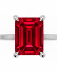 Inel de Logodnă Windsor din Aur 14k cu Rubin Creat în Laborator Emerald Cut 9x7 mm și Diamante Create în Laborator din 14k Aur Alb - Castelo.ro